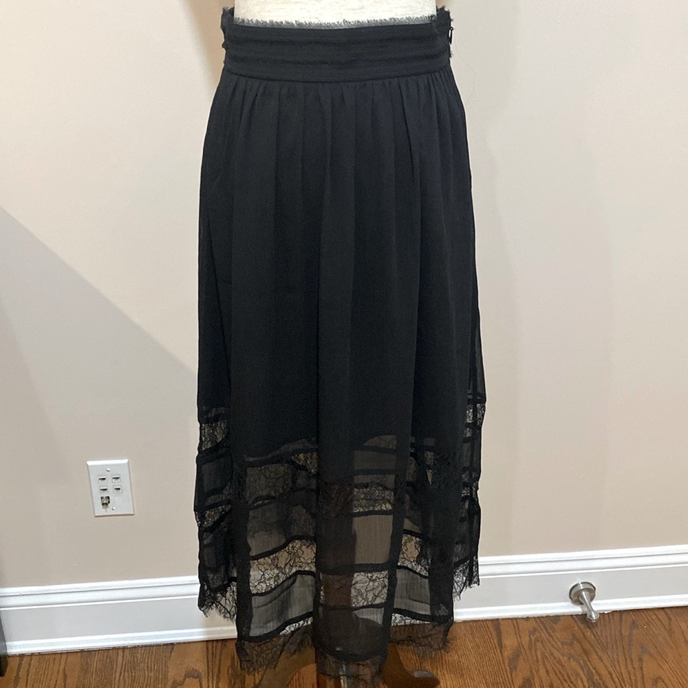 H&M Black MIDI Lace Skirt